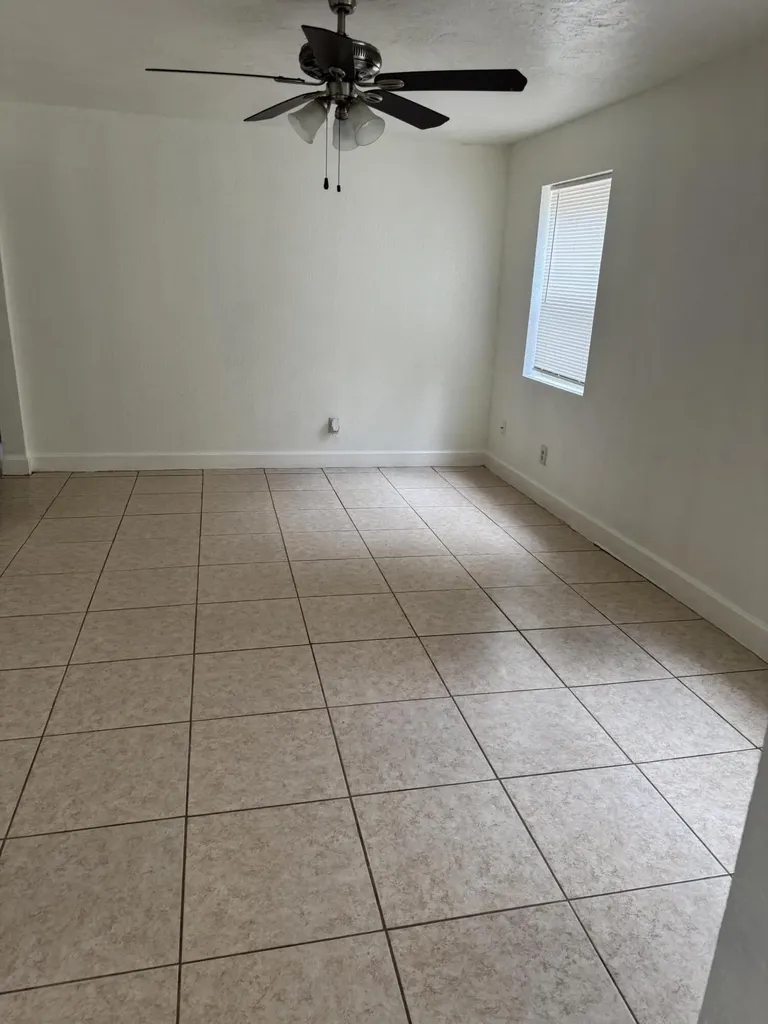 2221 NW 6th Court Fort Lauderdale FL 33311