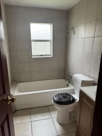 2221 NW 6th Court Fort Lauderdale FL 33311