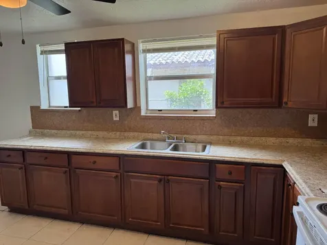 2221 NW 6th Court Fort Lauderdale FL 33311