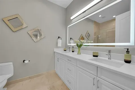 2254 SE 7th Street Pompano Beach FL 33062