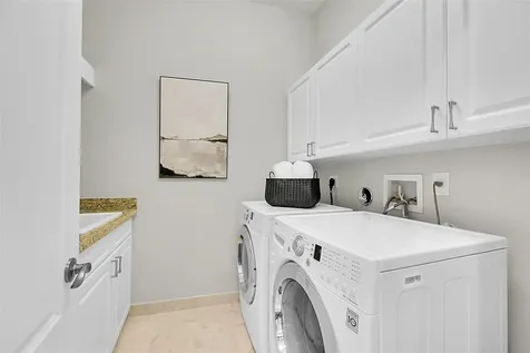 2254 SE 7th Street Pompano Beach FL 33062