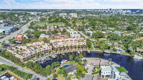 2254 SE 7th Street Pompano Beach FL 33062