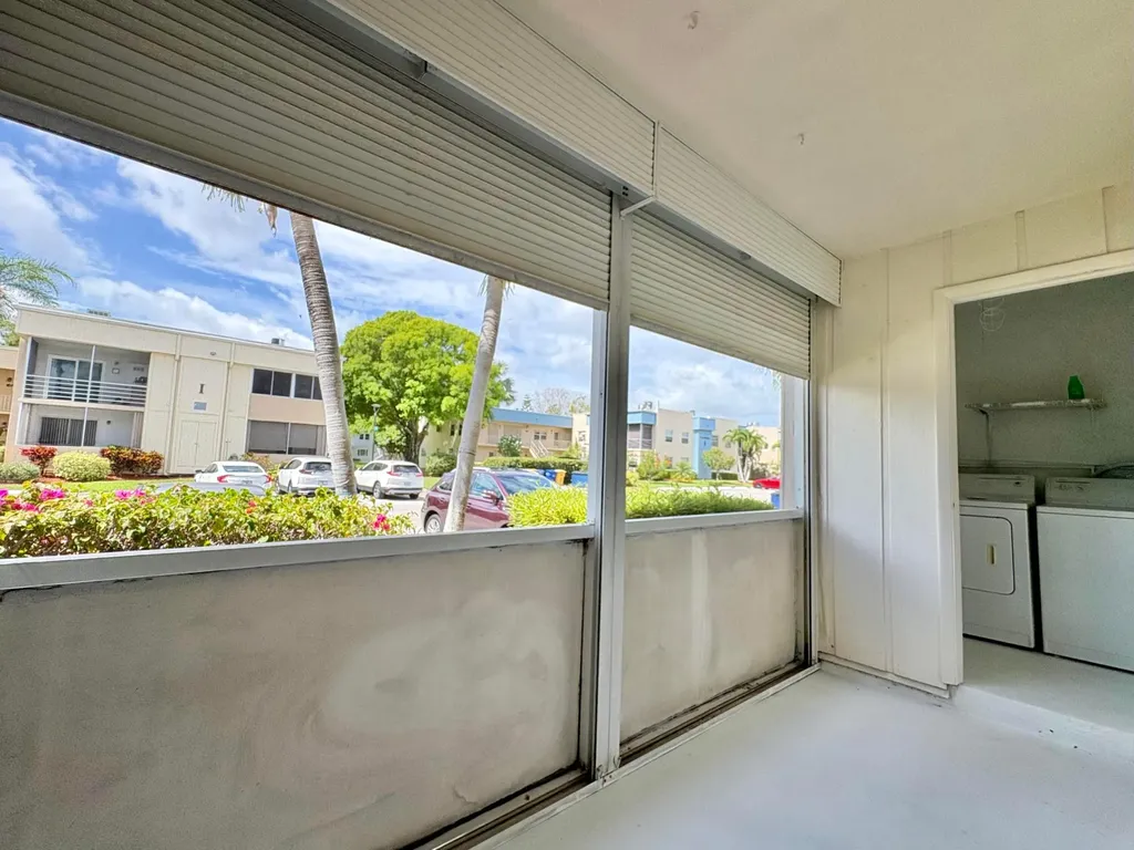 359 Capri H Delray Beach FL 33484