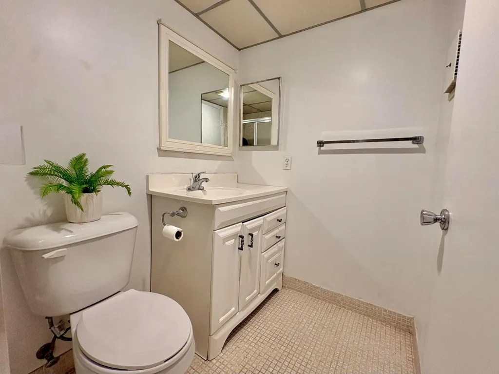 359 Capri H Delray Beach FL 33484