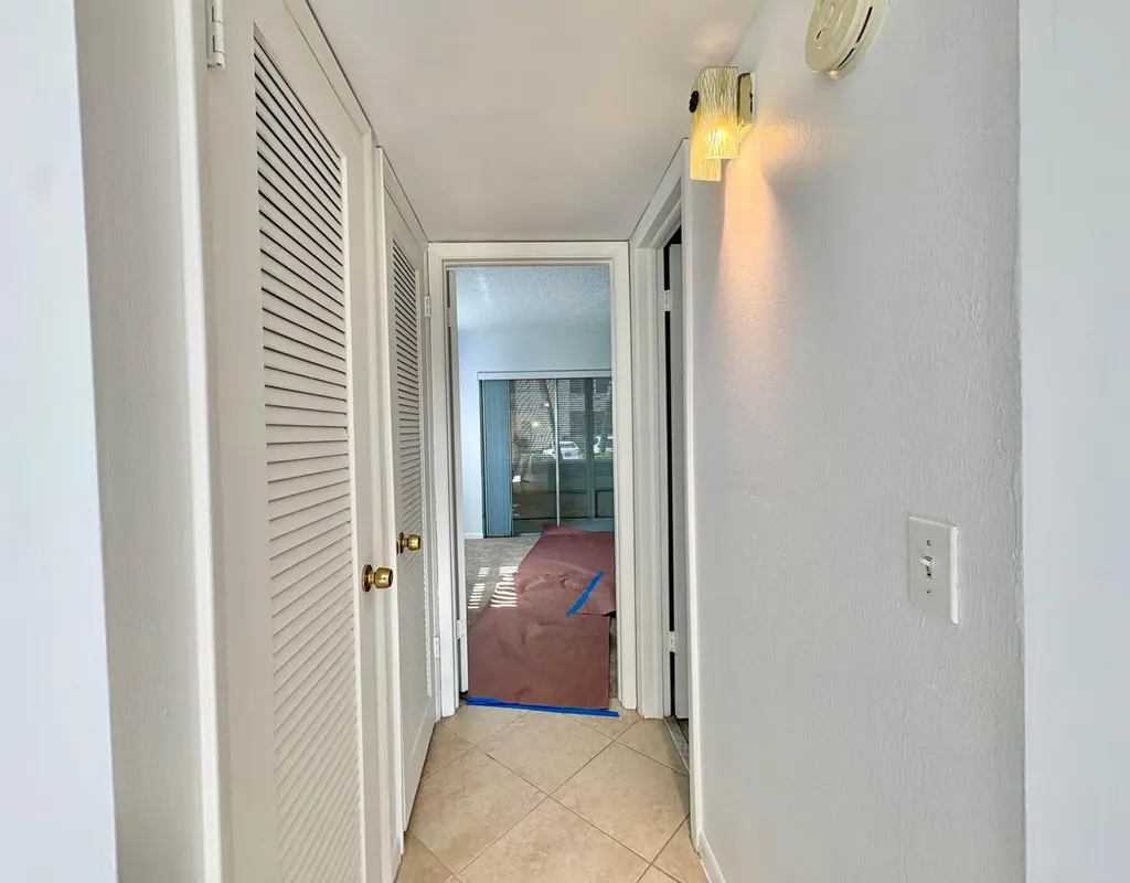 359 Capri H Delray Beach FL 33484