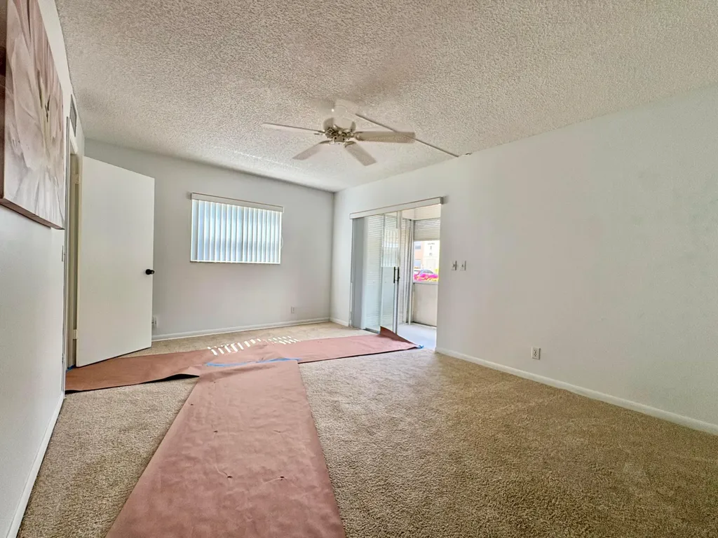 359 Capri H Delray Beach FL 33484