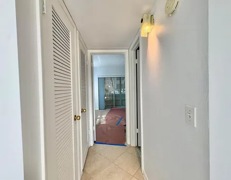 359 Capri H Delray Beach FL 33484