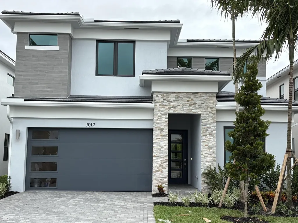 1012 Raleigh Way Wellington FL 33414