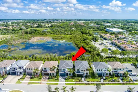 1012 Raleigh Way Wellington FL 33414