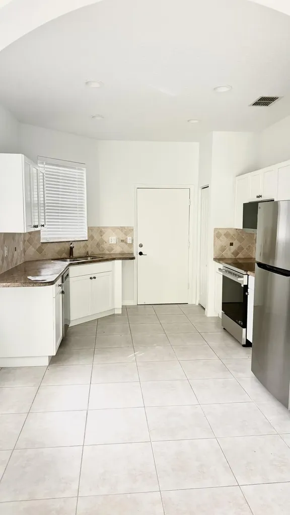 9728 SW Eastbrook Circle Port St Lucie FL 34987