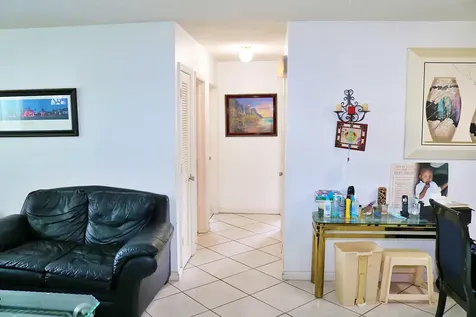 5715 NW 84th Terrace Tamarac FL 33321