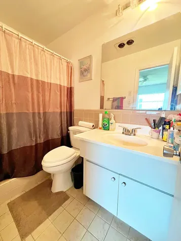 5715 NW 84th Terrace Tamarac FL 33321