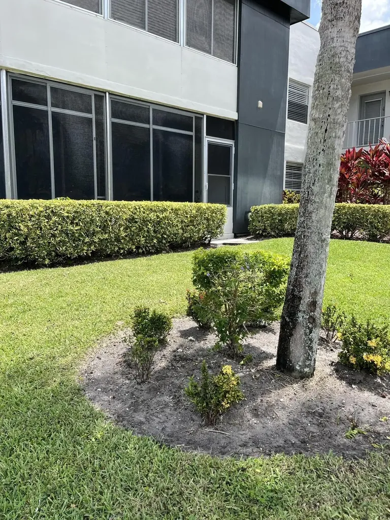 358 Burgundy H Delray Beach FL 33484