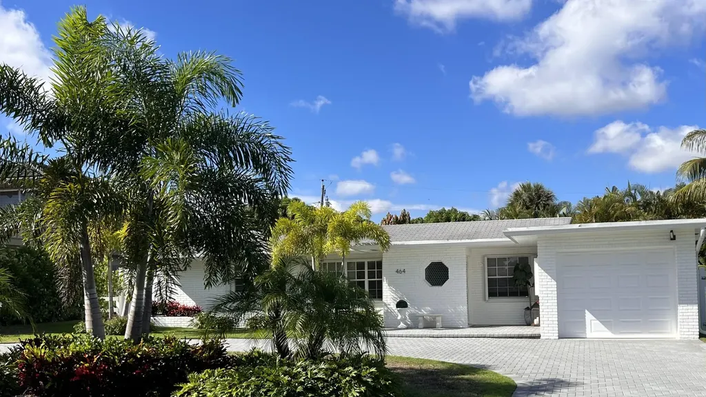464 NW 11th Street Boca Raton FL 33432