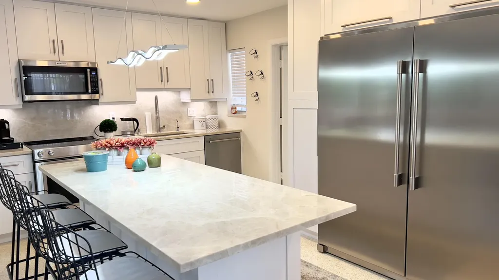 464 NW 11th Street Boca Raton FL 33432