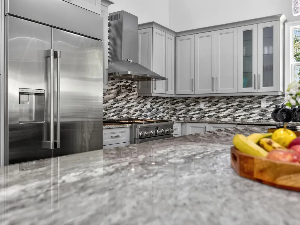 6077 NW 71st Terrace Parkland FL 33067