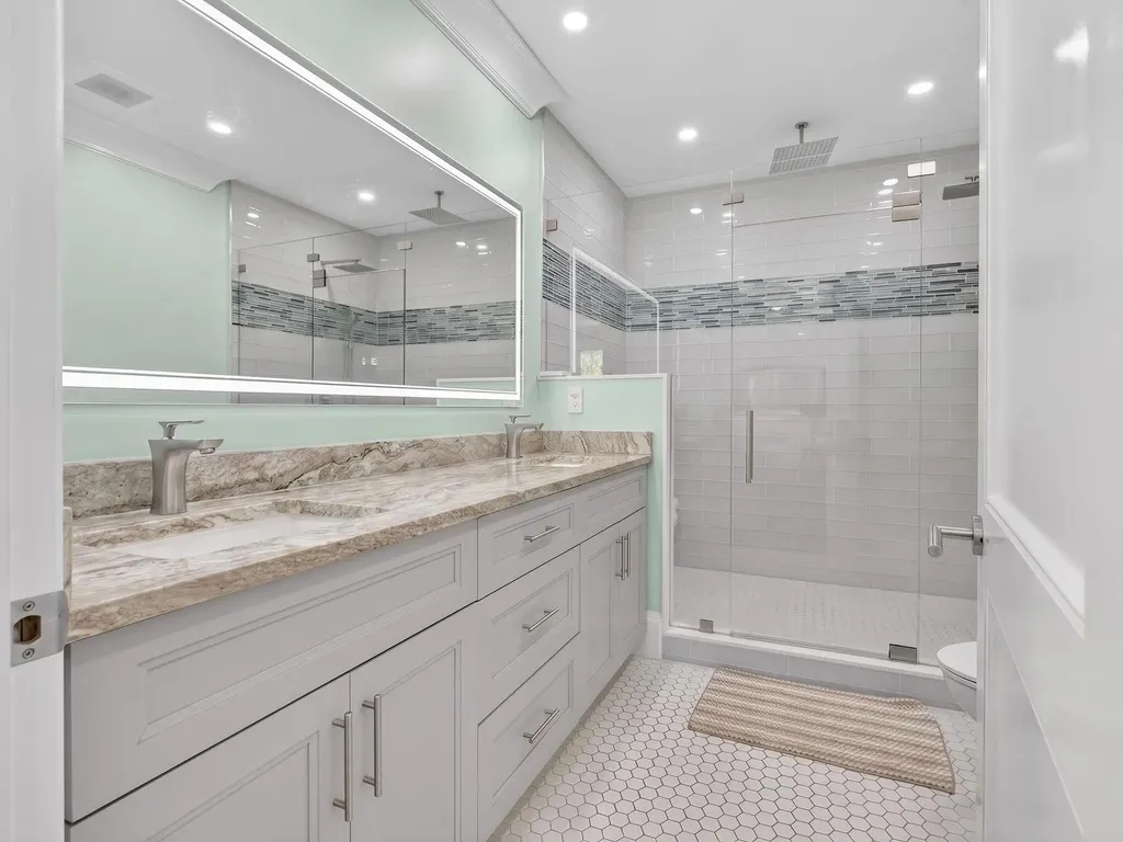 6077 NW 71st Terrace Parkland FL 33067