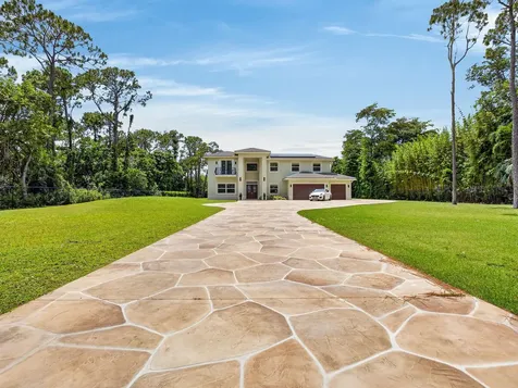6077 NW 71st Terrace Parkland FL 33067