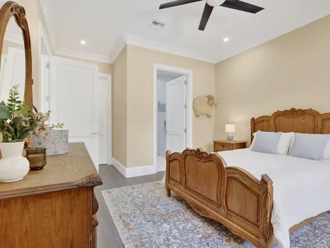 6077 NW 71st Terrace Parkland FL 33067