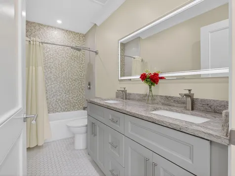 6077 NW 71st Terrace Parkland FL 33067