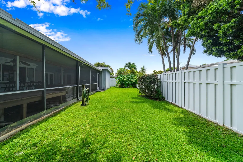 10578 NW 3 Street Plantation FL 33324