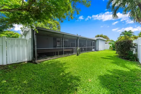 10578 NW 3 Street Plantation FL 33324