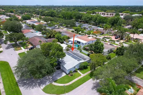 10578 NW 3 Street Plantation FL 33324