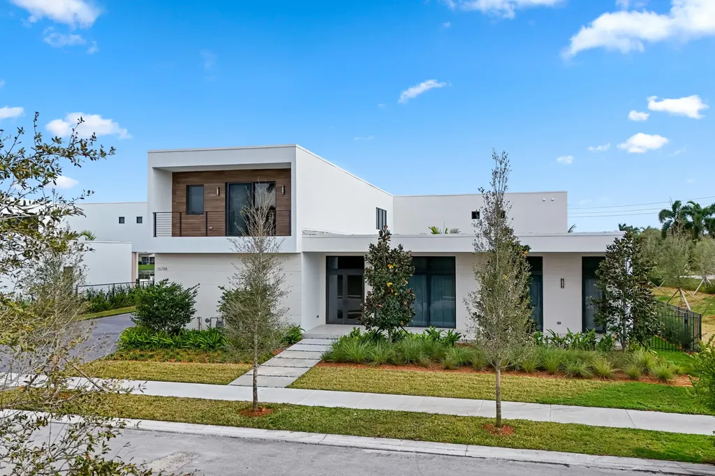 16788 Natures Way Weston FL 33326