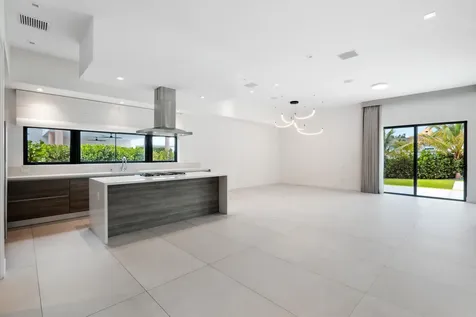 16788 Natures Way Weston FL 33326