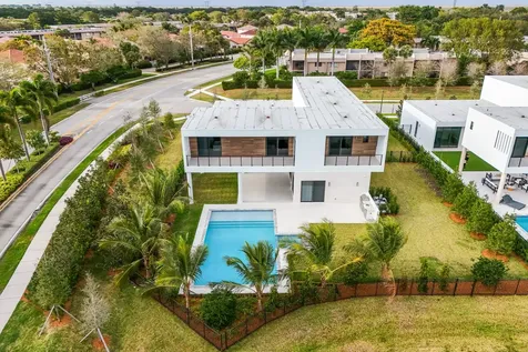 16788 Natures Way Weston FL 33326