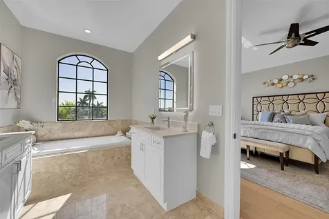 2254 SE 7th Street Pompano Beach FL 33062