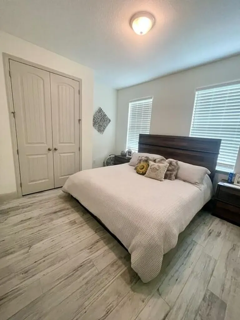 424 SW Ridgecrest Drive Port St Lucie FL 34953