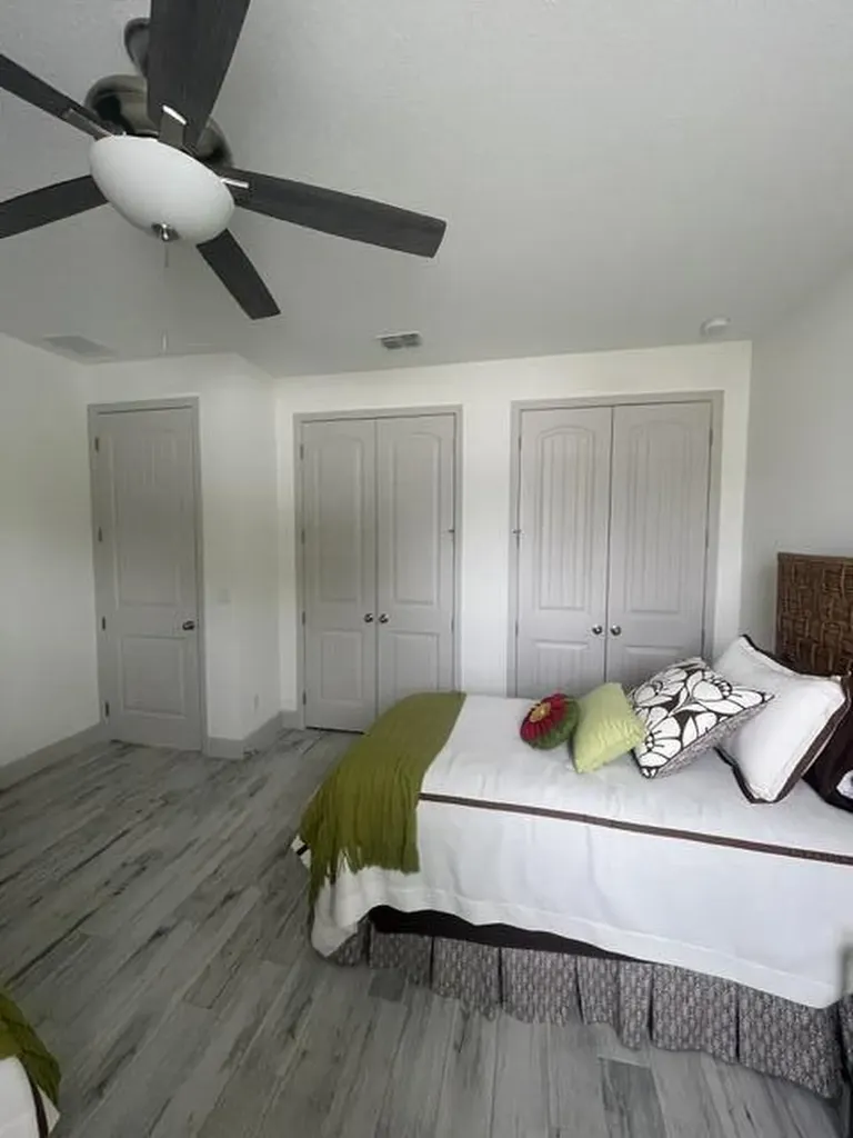 424 SW Ridgecrest Drive Port St Lucie FL 34953