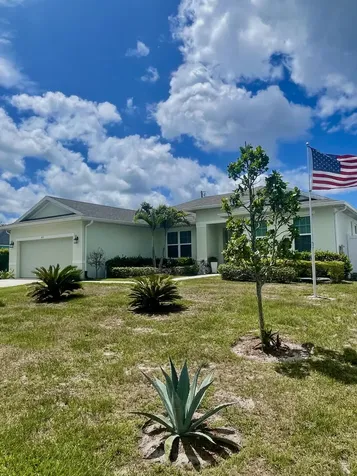 424 SW Ridgecrest Drive Port St Lucie FL 34953