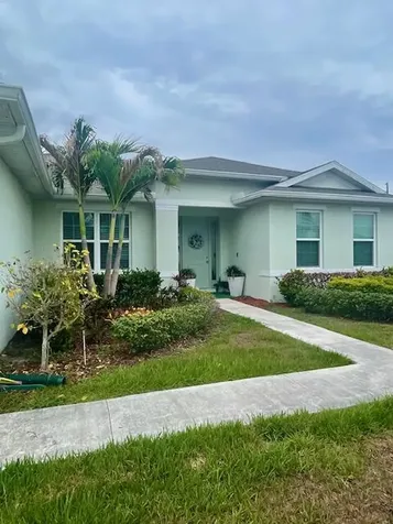 424 SW Ridgecrest Drive Port St Lucie FL 34953