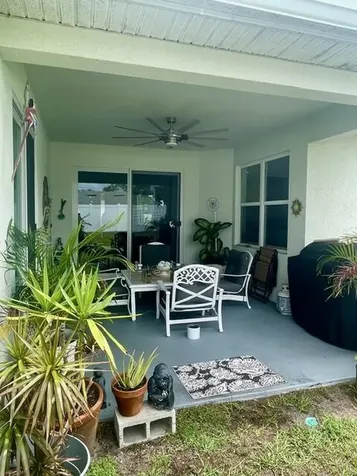 424 SW Ridgecrest Drive Port St Lucie FL 34953