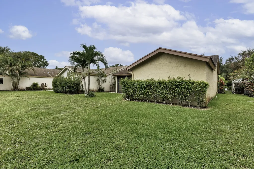 4512 Cordia Circle Coconut Creek FL 33066