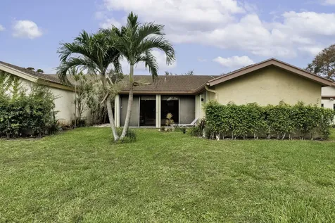 4512 Cordia Circle Coconut Creek FL 33066