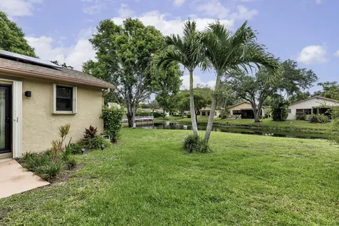 4512 Cordia Circle Coconut Creek FL 33066
