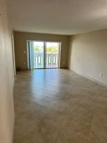 1889 S Ocean Drive Hallandale Beach FL 33009