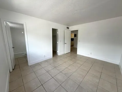 2127 Davie Boulevard Fort Lauderdale FL 33312