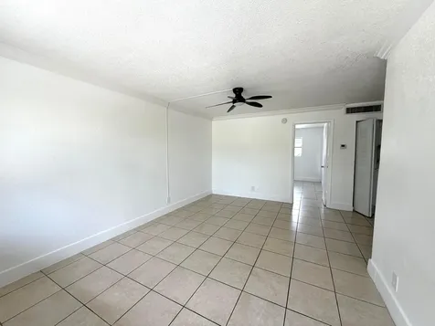 2127 Davie Boulevard Fort Lauderdale FL 33312