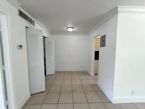 2127 Davie Boulevard Fort Lauderdale FL 33312