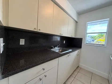 2127 Davie Boulevard Fort Lauderdale FL 33312