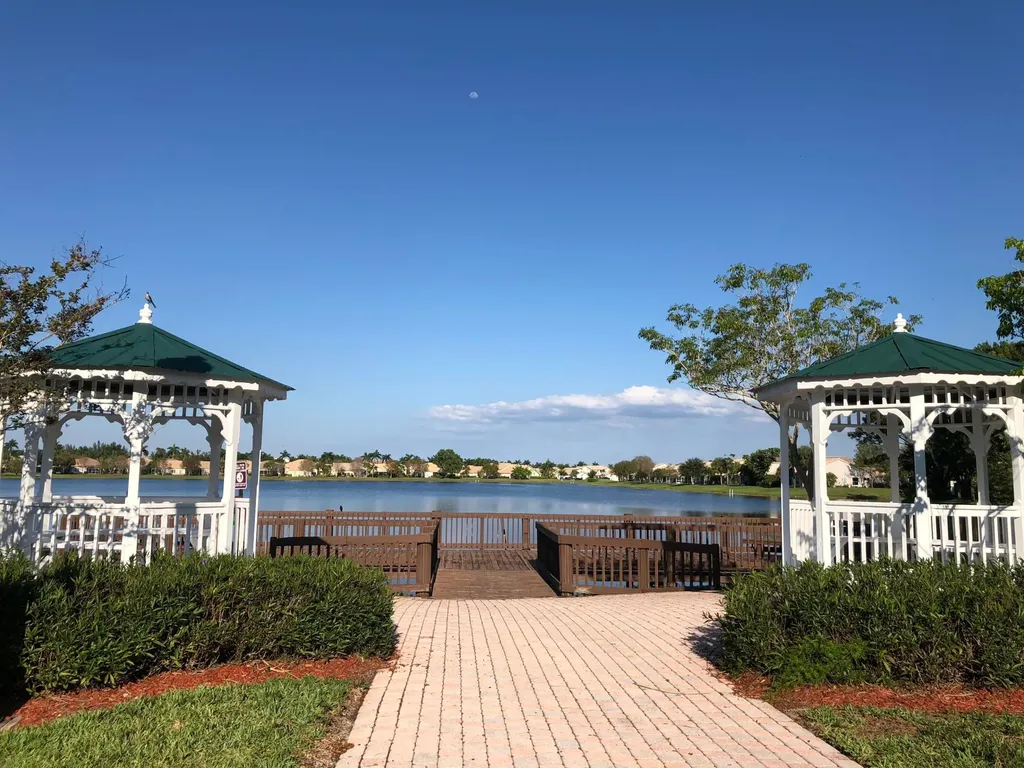 10752 Oak Bend Way Wellington FL 33414