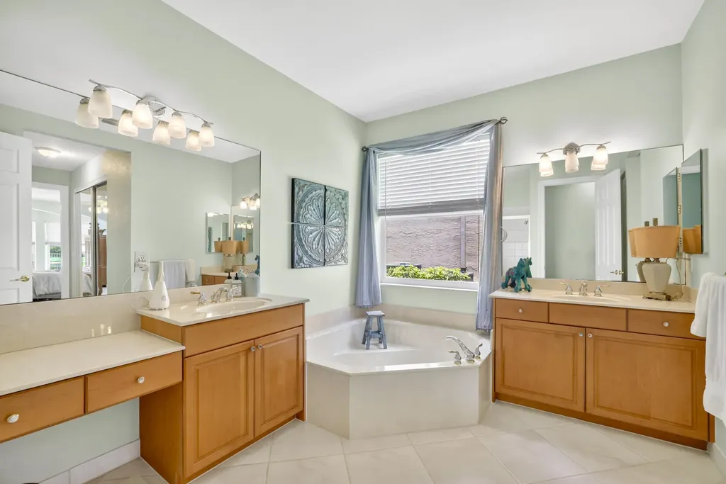 11772 Bayou Lane Boca Raton FL 33498