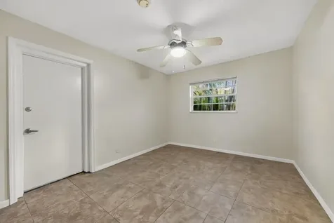 1540 NE 40th Street Oakland Park FL 33334