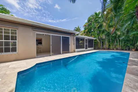 1540 NE 40th Street Oakland Park FL 33334