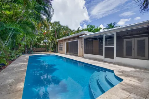 1540 NE 40th Street Oakland Park FL 33334
