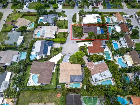1540 NE 40th Street Oakland Park FL 33334